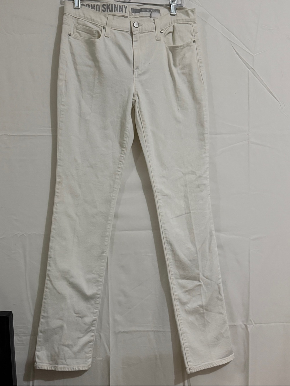 DKNY Soho Skinny Jeans in White